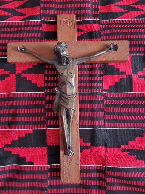15″ Crucifix